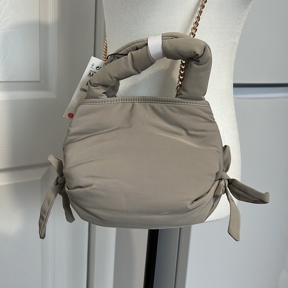 {Zara} NWT Chain Crossbody ⭐️ FEATURED ITEM ⭐️ - Picture 3 of 10